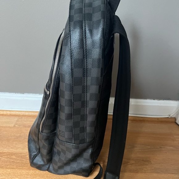 Louis VUITTON Josh Graphite Backpack - Picture 5 of 5